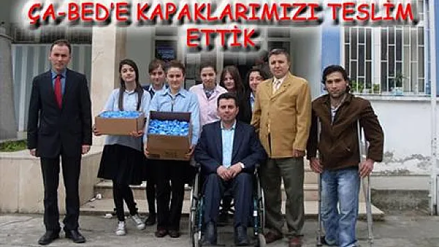 Kız Meslek' te ÇABED' e Mavi kapak desteği