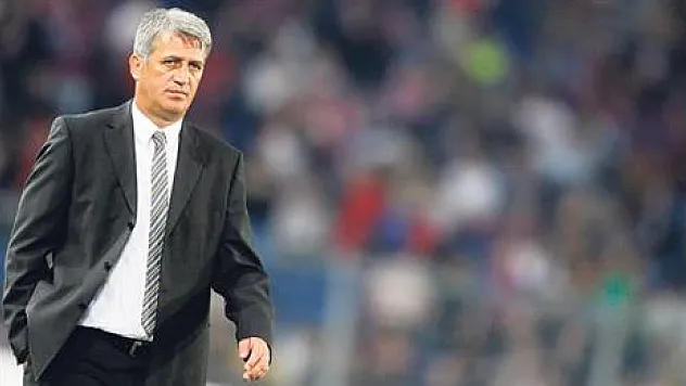 Fener'i yenmek için Petkoviç'i getirdi!