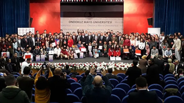 Dahi beyinler ödüllerini aldı