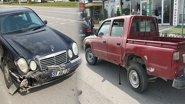 Kamyonet ile otomobilin çarpıştı: 2 yaralı 