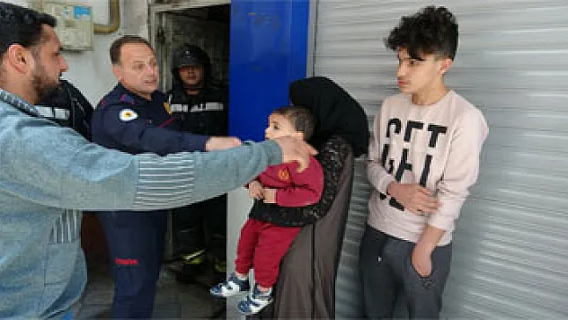 Suriyeli çocukların ateşle oyunu evi kül etti