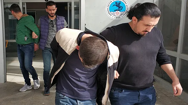 Samsun'da bıçaklı saldırıya uğrayan şahıs ağır yaralandı