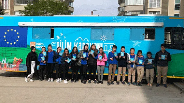 Bilim Karavanı büyük ilgi gördü