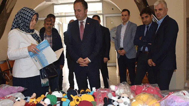 Cerablus'taki çocukların bayram hediyeleri Samsun'dan 