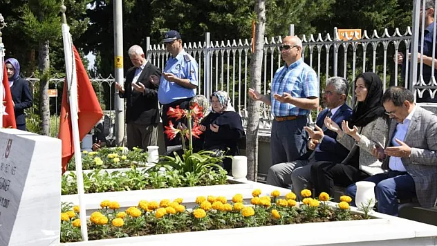Başkan Demir: 'Emanetlerini korumak boynumuzun borcu' 