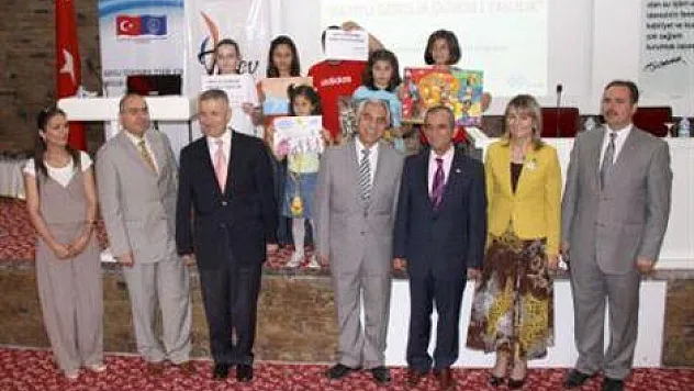 TÜTEV'in yarışmasında ödüller verildi