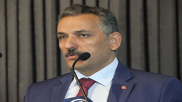 Vali Kaymak: 'Maarif Hareketi'nin özünde sevgi var' 