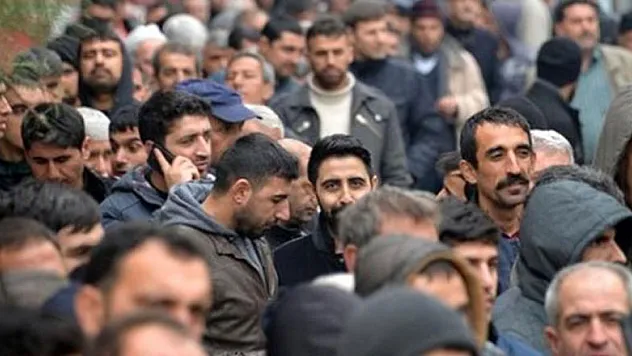 20 bin genç merkezi kura ile yerleştirilecek