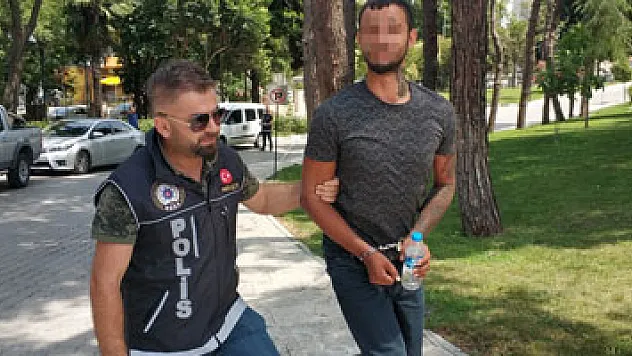 Paket paket bonzai ile yakalanan 5 kişi adliyeye sevk edildi