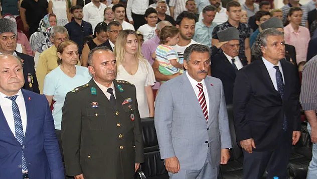 Kıbrıs Barış Harekatı gazileri madalyalarını aldı 