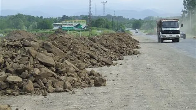 Beylerce- Beyyenice Yol çalışması yeniden başladı