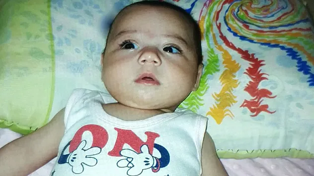 Nefes borusuna mama kaçan bebek hayatını kaybetti 