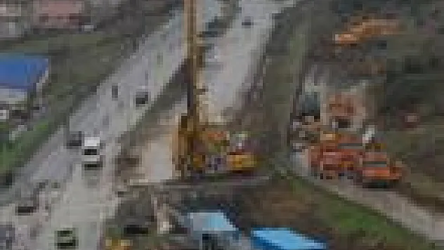 Çatalarmut' köprülü ve tünelli kavşak