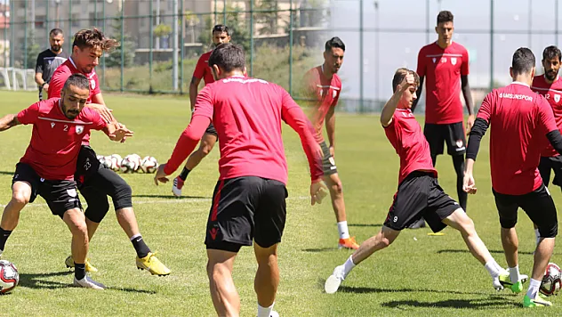  Samsunspor Erzurum kampındaki ilk antrenmanını yaptı 