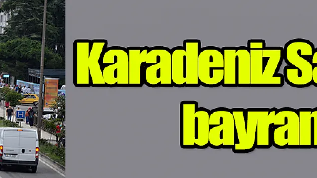 Karadeniz Sahil Yolu'nda bayram trafiği   