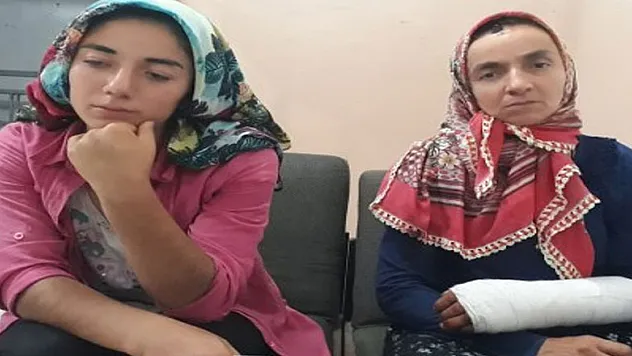 BAFRA'DA VAHŞET: ANNE VE KIZINI ÖLDÜRESİYE DÖVDÜLER!