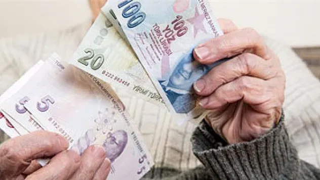 Emekli maaşlarında 500 liraya kadar artış