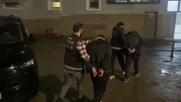 71 Yılı Aşan Cezaya Sahip 2 Hükümlü Yakalandı