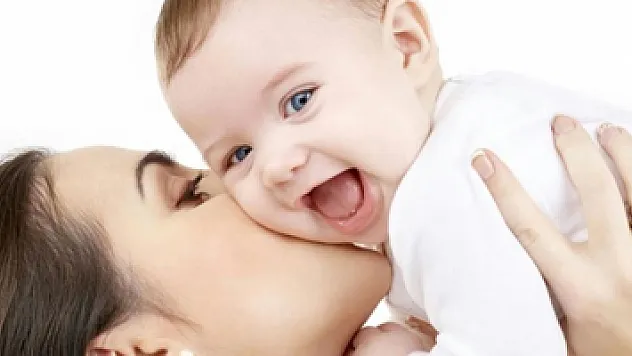 Anne sütü IQ'yu yükseltiyor