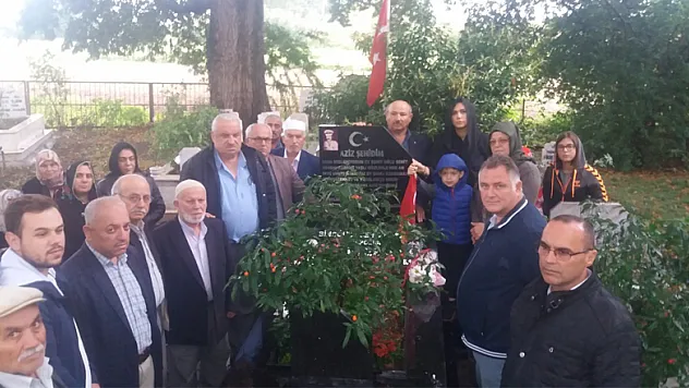 Şehit polis memuru Salih Ersin kabri başında anıldı