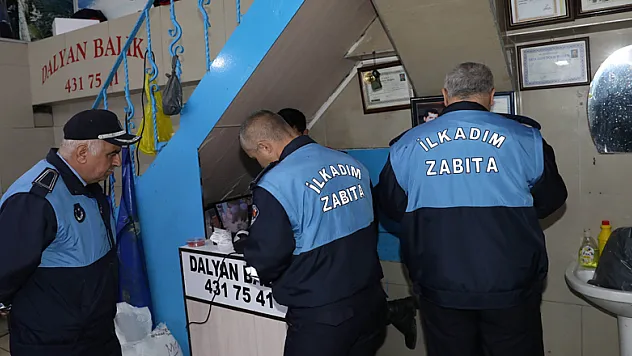 Balıkçıların mavi ışık hilesini zabıta engelledi