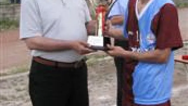 Kurumlar arası futbol turnuvası