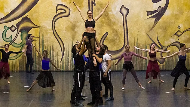 2019 yılının son prömiyeri: '1001 Gece Masalları ve Nesimi'