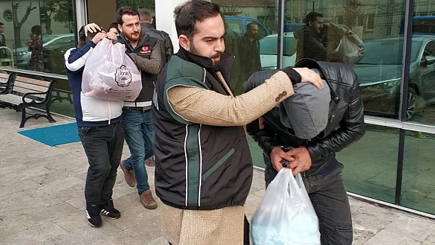 Samsun'da uyuşturucu ticaretinden 3 kişi tutuklandı