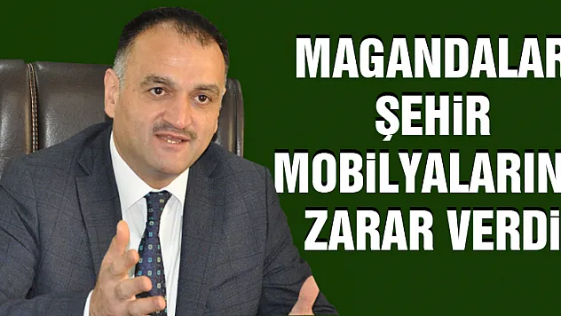 Magandalar şehir mobilyalarına zarar verdi