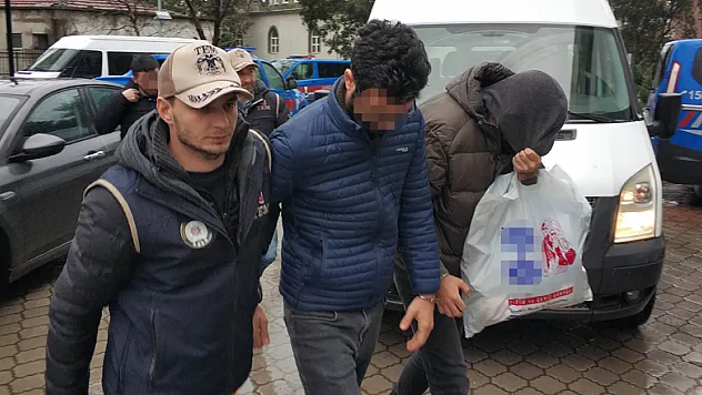 FETÖ'nün mahrem yapılanması operasyonunda 4 kişi daha adliyeye sevk edildi