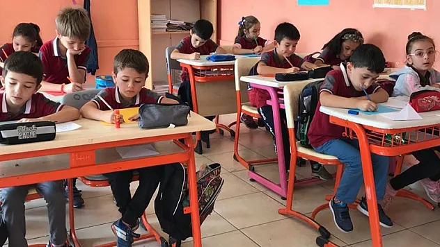 263 bin öğrenci karne heyecanı yaşayacak