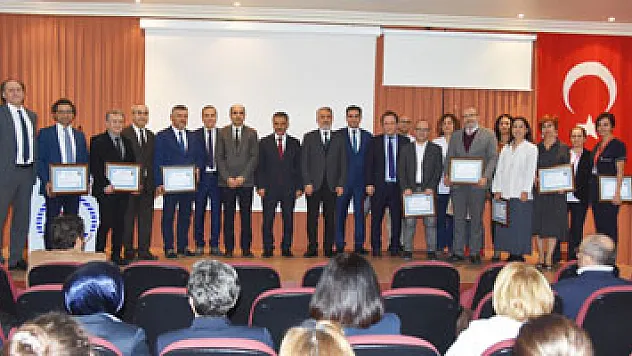 Organ nakli çalışanlarına başarı belgesi