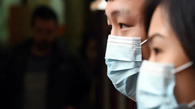 Korona virüsü salgını nedeniyle ölü sayısı 813'e yükseldi