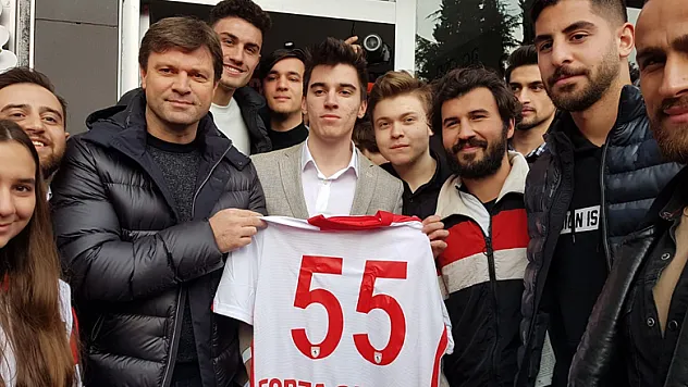 Forza Samsun ve ÜSD'den şampiyonluk kutlaması gibi açılış