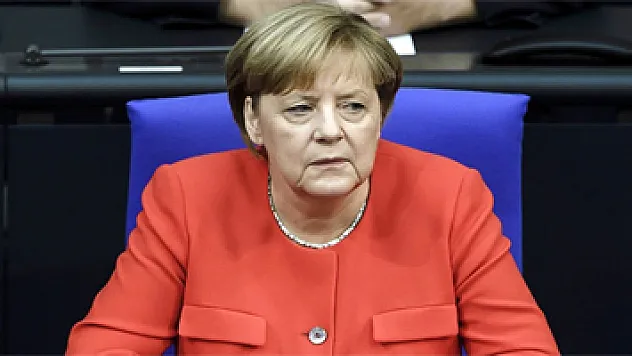 Merkel'den Hanau'daki saldırıyla ilgili açıklama!