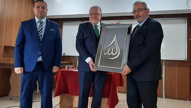 Rektör Aydın: 'Bölgesel kalkınma odaklı üniversiteler içinde yer almayı hedefliyoruz'