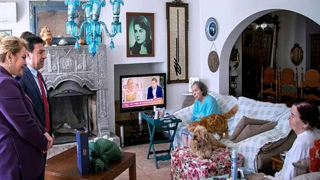 Usta oyuncu Fatma Girik korona virüse karşı evinden çıkmıyor