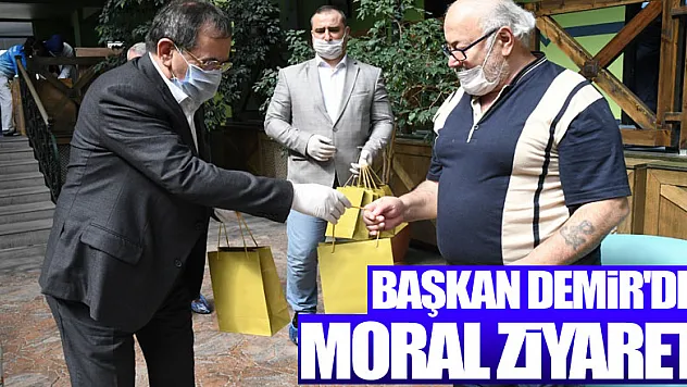 Başkan Demir'den huzurevindeki yaşlılara moral