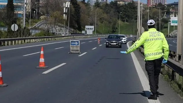 30 Büyükşehir giriş/çıkışları 15 gün uzatıldı