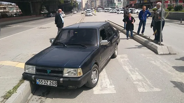 Samsun'da otomobil yayaya çarptı: 1 yaralı