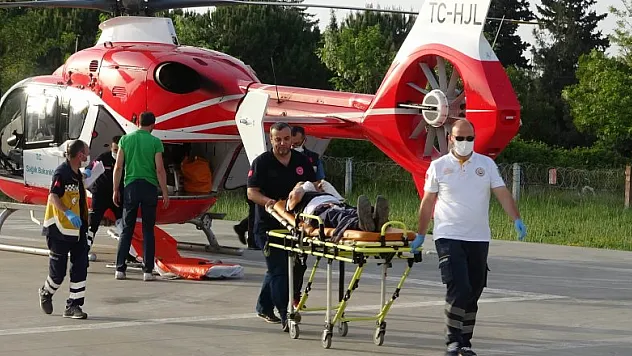 Böbrek hastasının yardımına ambulans helikopter yetişti 