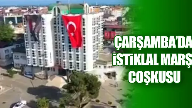 BALKONLARDA İSTİKLAL MARŞI YANKISI