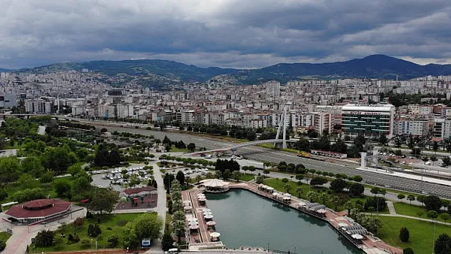 Kısıtlamanın ilk gününde Samsun sessizliğe büründü