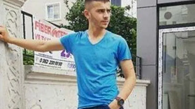 Evinin önüne gittiği şahıs tarafından  pompalı tüfekle öldürüldü 