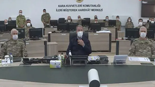 Cumhurbaşkanı Erdoğan sınır hattı ve ötesindeki birlik komutanlarına hitap etti