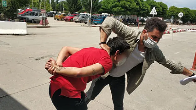 Uyuşturucu ticaretinden gözaltına alındı