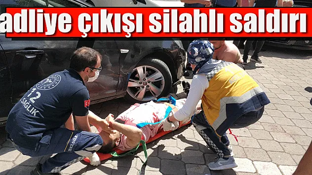 Samsun Adliyesi çıkışı silahlı saldırıya uğrayan genç hastanelik oldu.