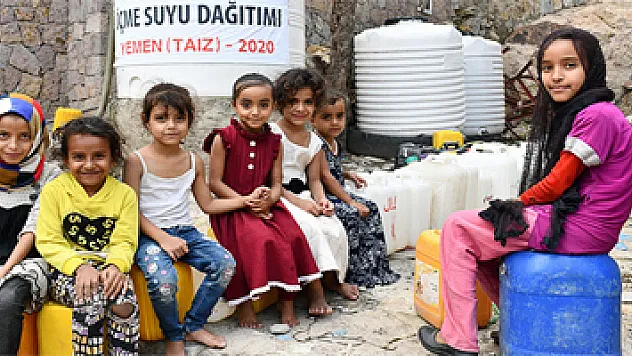 Türkiye'den Yemen'e 250 bin kişilik yardım