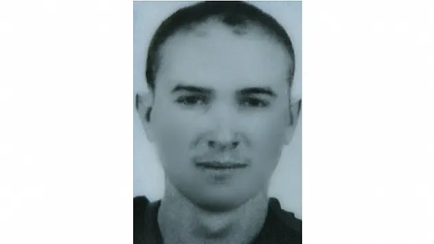 Denizde boğulma tehlikesi geçiren genç hayatını kaybetti