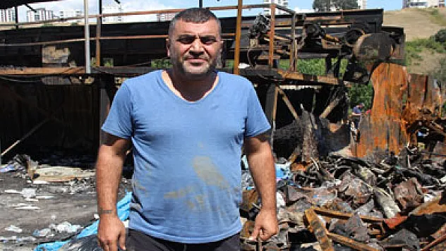 Yanan geri dönüşüm istasyonunda 300 bin TL zarar